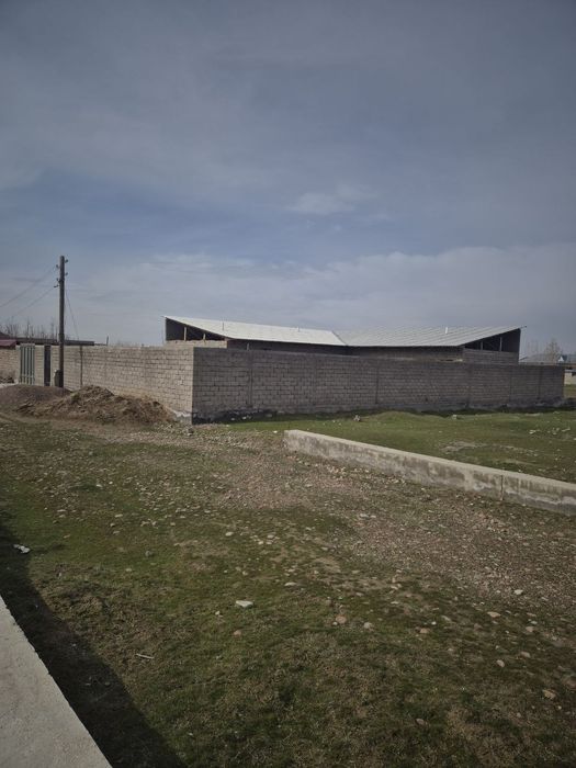 Piskentda Dacha sotila  oldi sotiga tayor