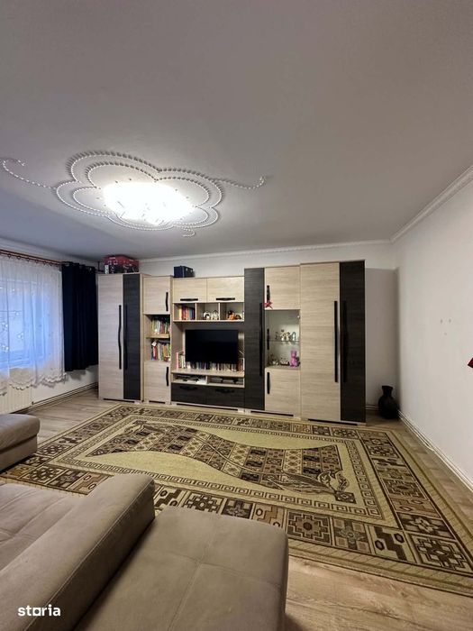 Ap.3 camere,Micro 17