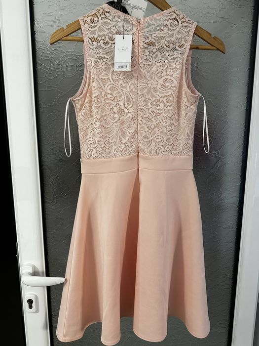 Офицеална рокля- Lipsy