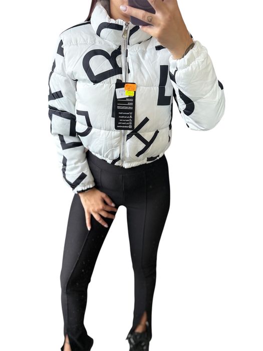 Нов модел дамско яке