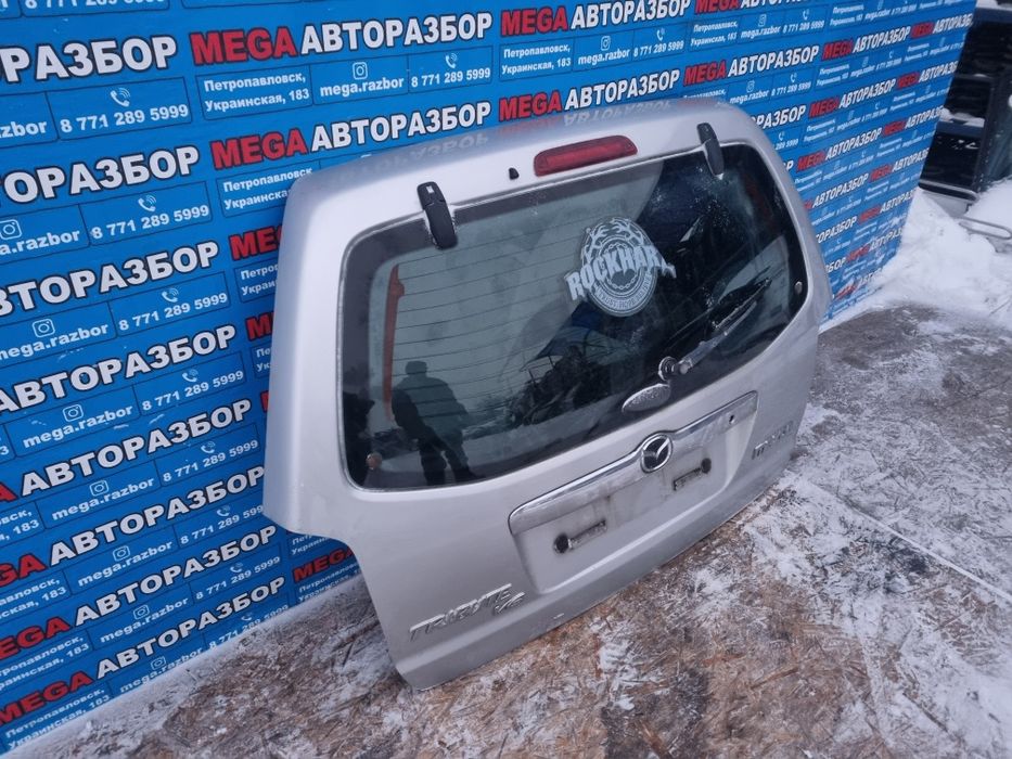 Кришка богажника mazda tribute.