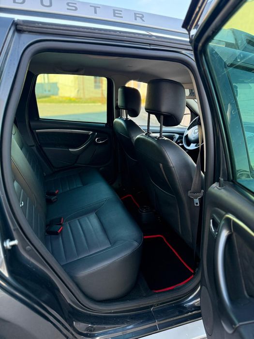 Dacia duster benzină An fab 2015 euro  5