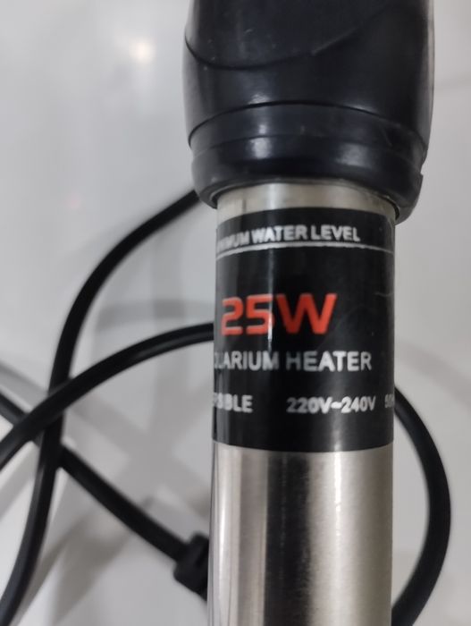 Нагреватель воды в аквариуме