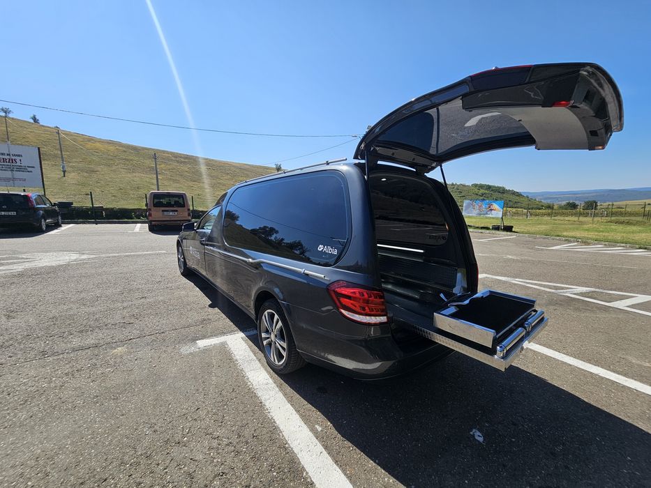 De vanzare dric funerar mercedes Eclass  250 d