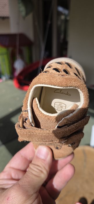 Papucei Clarks bebe