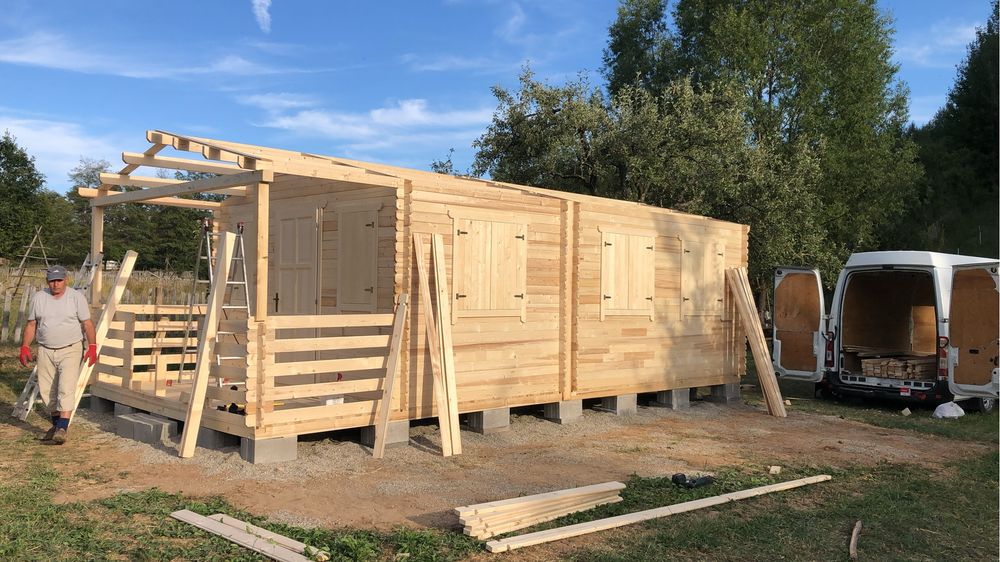 Cabane din lemn