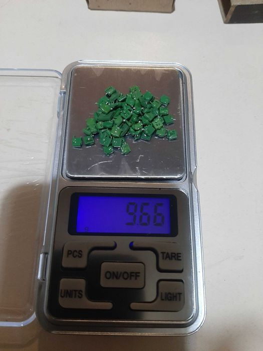 Продам конденсаторы КМ(Зеленые)