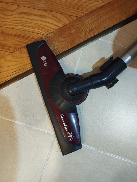 Пылесос LG проводной