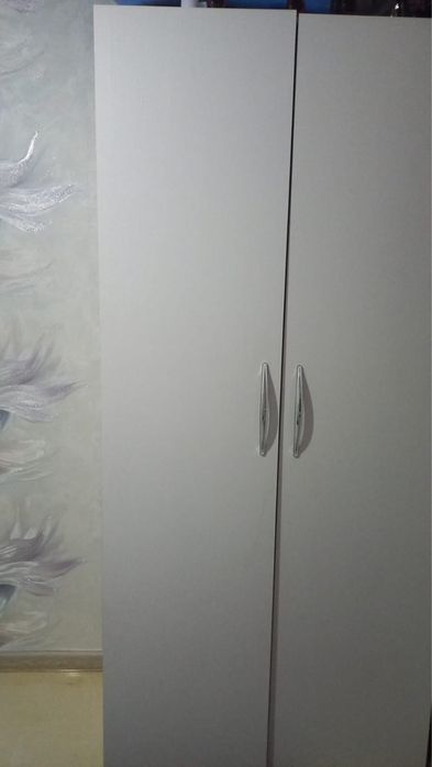 Шкаф детская белая