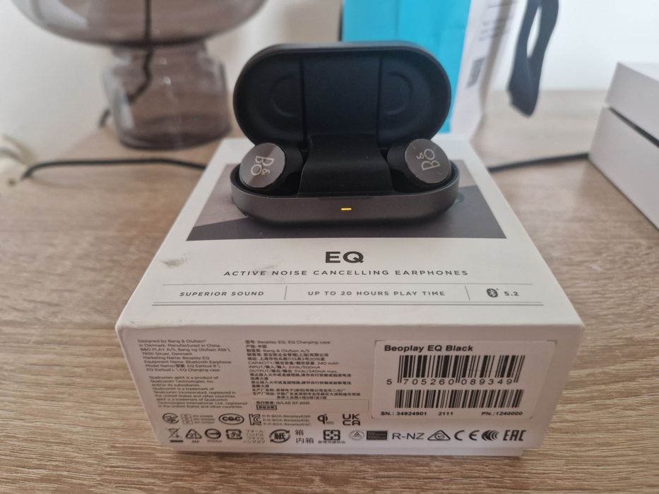 Căști Bang & Olufsen