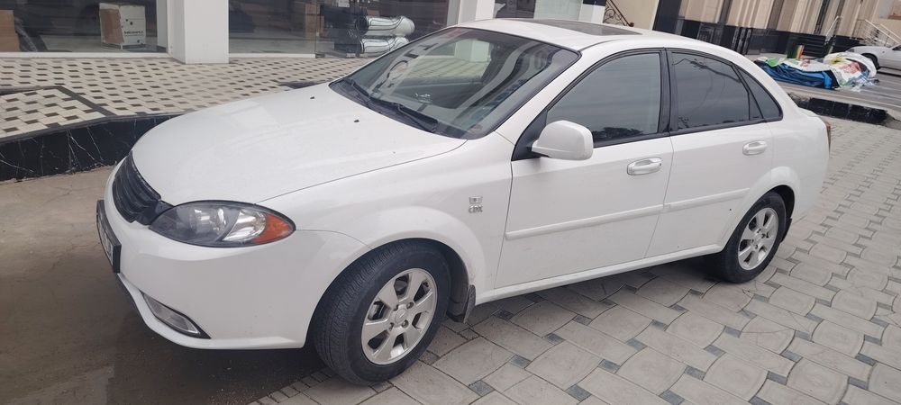 Jentra 2022 avtomat metani bor