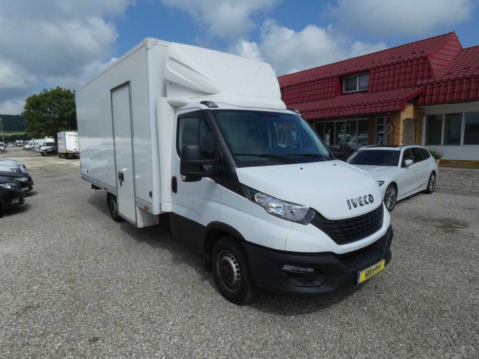 Iveco 35S14 / izoterm / 10 europaleti / stoc 3 unitati