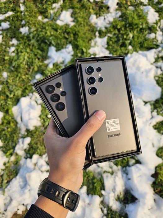 Samsung Galaxy S24 Ultra 5G DUOS. Vietnam Karobka. OzU 12/256 GB IDEAL