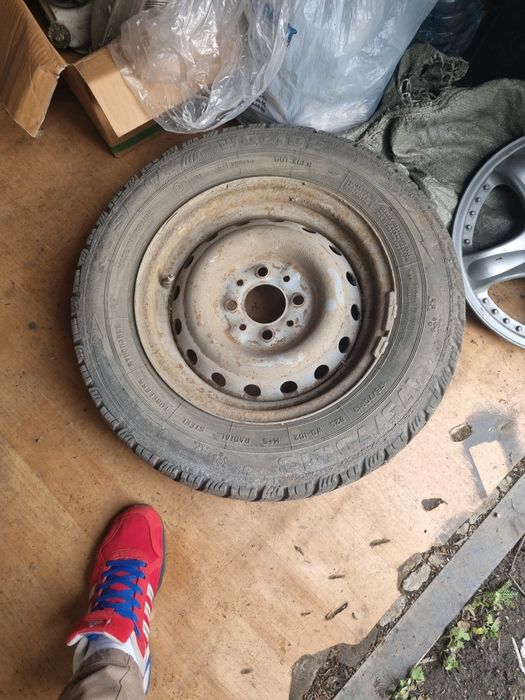 Запасное колесо на ваз