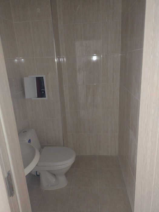 Дава се под наем Магазин в Бургас, Изгрев - 120 кв.м за 1250 € - Снимка #4