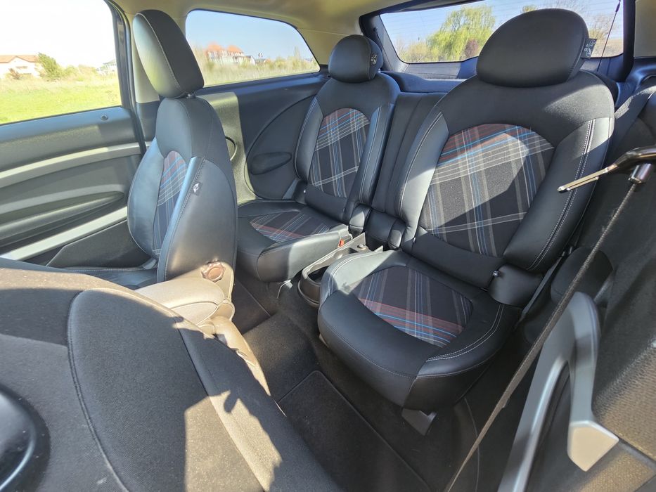 Mini Paceman 2.0D Automat 2016 – stare foarte bună