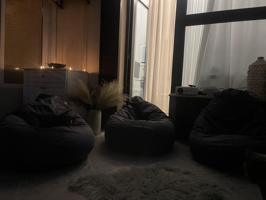 Продава се Четиристаен апартамент в Бургас, Център - 150 кв.м за 900 €/кв.м - Снимка #1