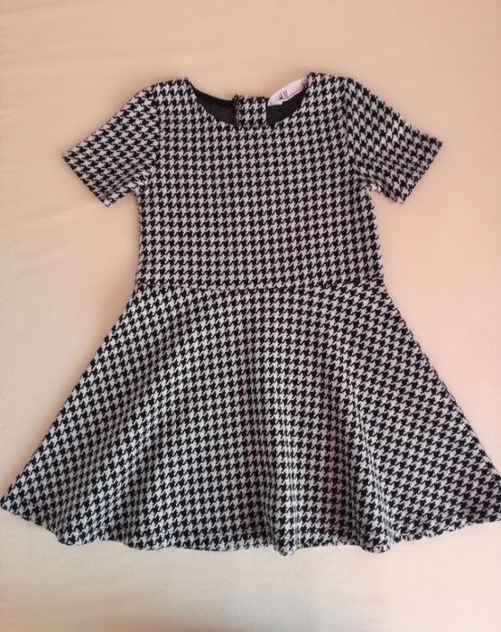 Лот дрешки-Яке,блузи,рокли-р-р 104