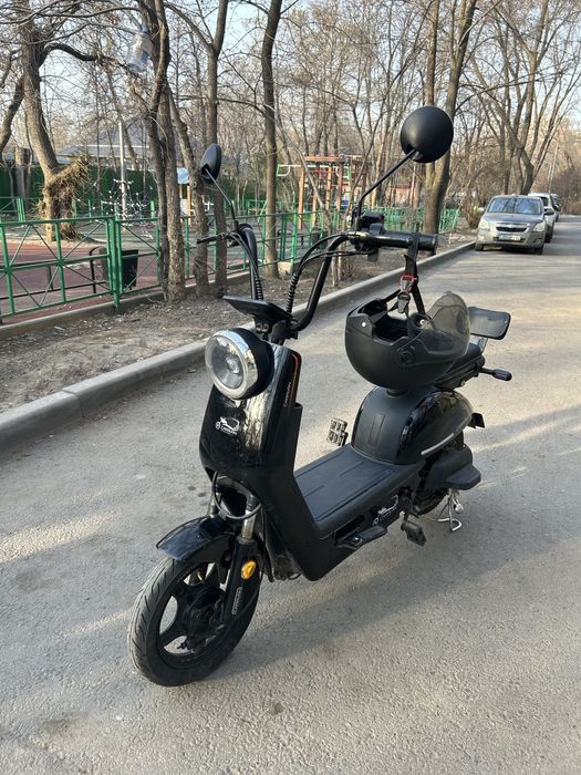 Электроскутер.