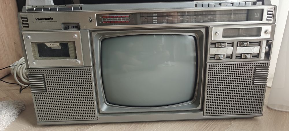 Boombox -TV Panasonic TR-1200RU
