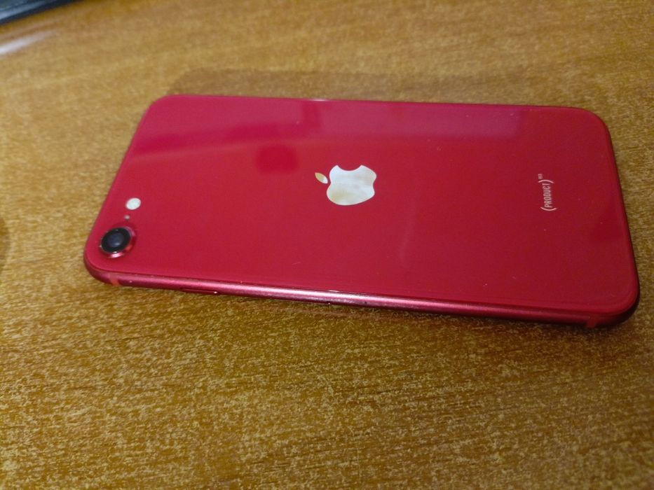 iPhone SE 2020 тачскрині сынық