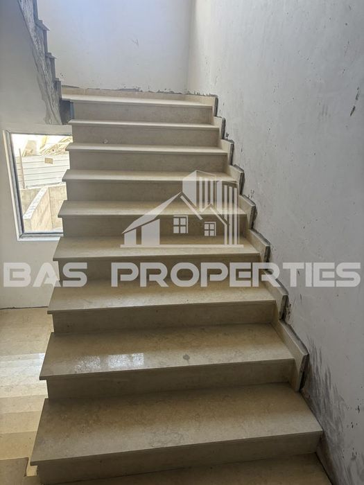 3-стаен в София-Овча Купел площ 108