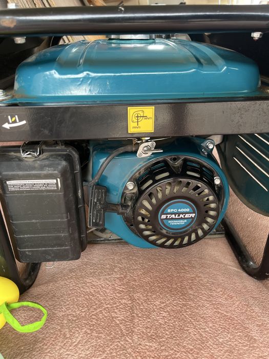 Мотор бензиновый генератор