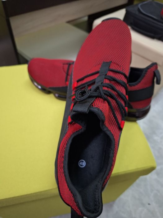 Маратонки 49 номер