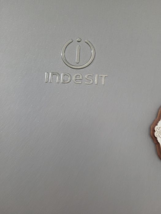 Холодильник бу в отличном состоянии