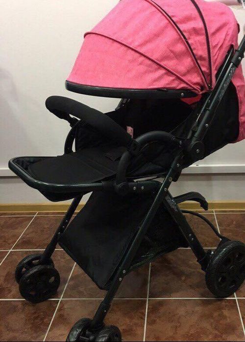 Коляска в хорошем состоянии