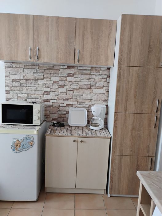 Дава се под наем Едностаен апартамент в к.к. Слънчев бряг - 25 кв.м за 204 € - Снимка #2