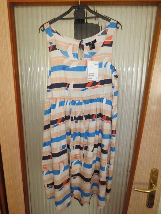 Rochita H&M noua