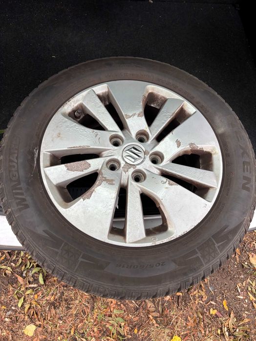 4 бр. джанти Suzuki 16 със зимни гуми Nexen 205/60 R16 DOT 4223