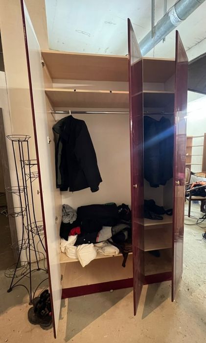 Шкаф для верхней одежды