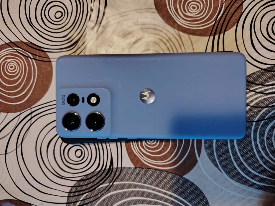 Motorola edge 50 pro 521GB 12 Gb ram