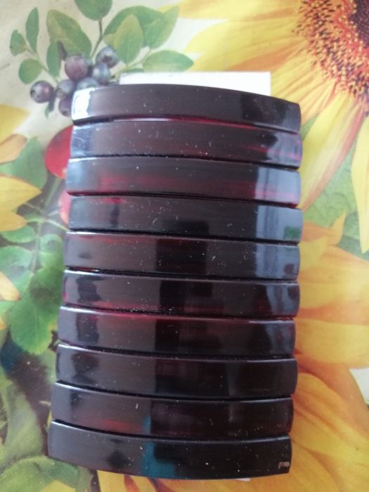 Продавам шноли за коса