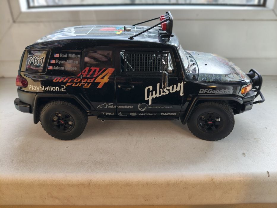 Macheta Toyota FJ Cruiser 1/18 Autoart