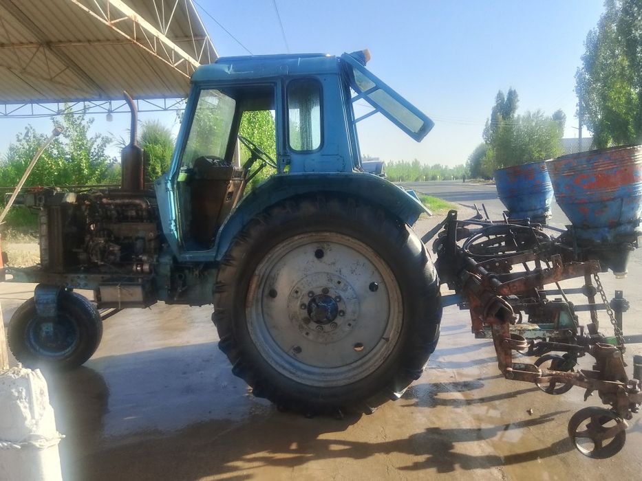 MTZ  80 kichkina kabina
