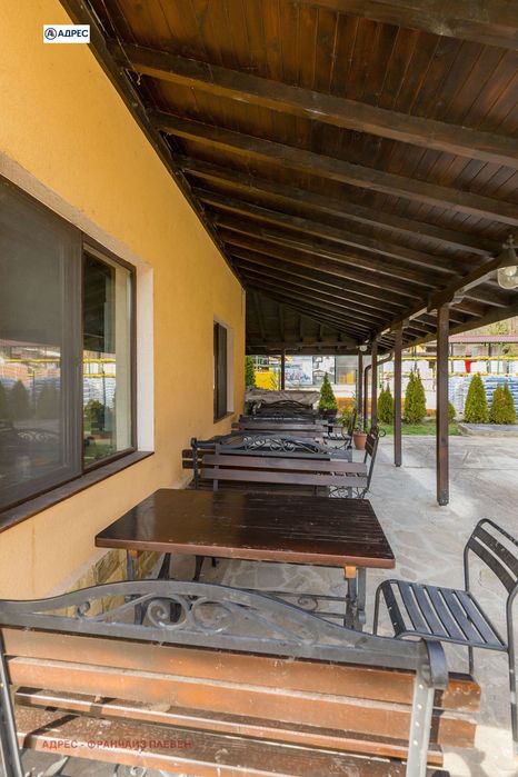 Продава се Къща в Троян - 496 кв.м за 442 €/кв.м - Снимка #4