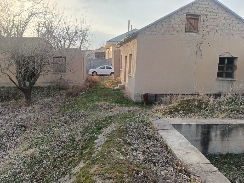 Yer uchastka sotiladi 8 sotix