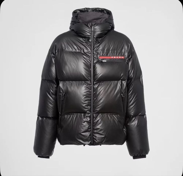 Подам курку Prada