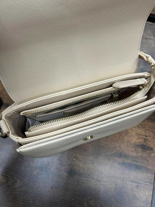 Дамска чанта Valentino - нова