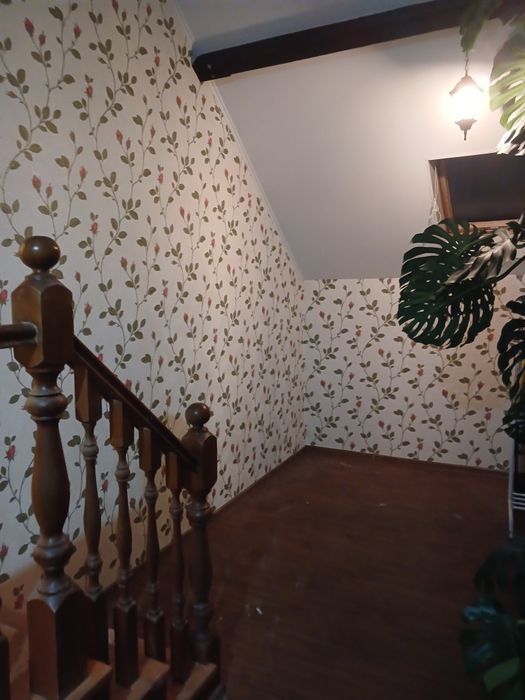 Поклейка обой и ремонт квартир.