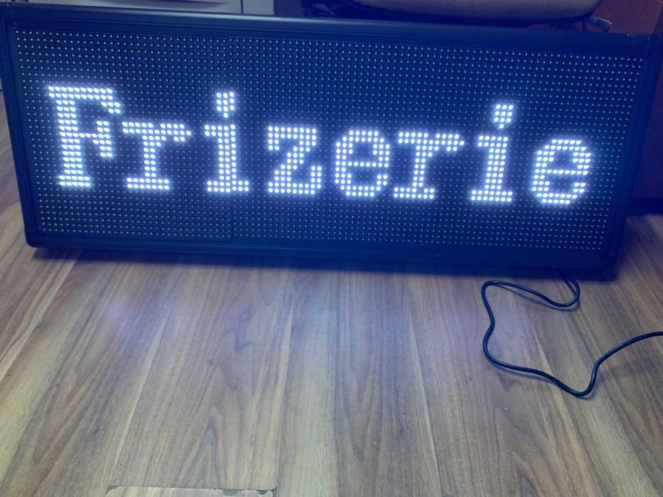 Reclame , panouri si afisaje led luminoase LogoPrint