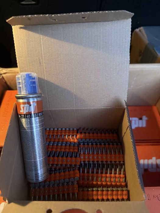 Пирони  – машина Pulsa (различни размери с газ)