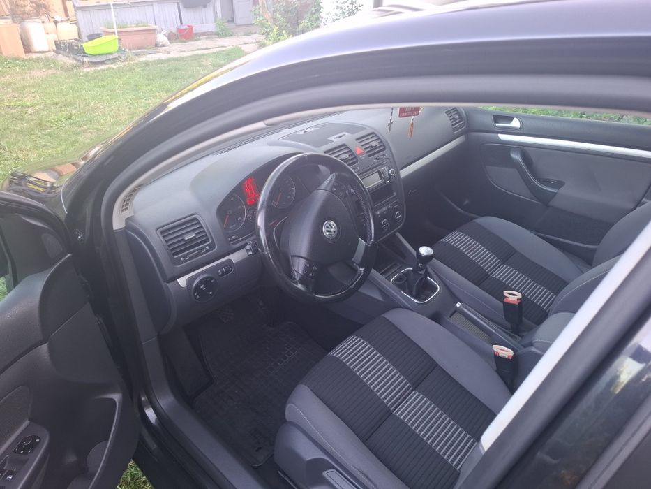 VW Golf 5,an 2009, 1.9 Tdi, 131 cai, climatronic, proprietar