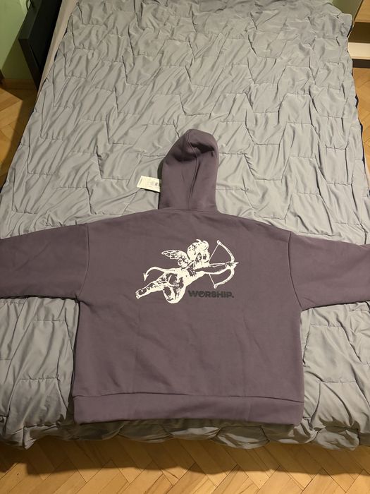 Worship hoodie (суичър)