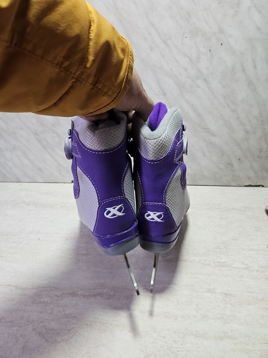 Patine 2054 gheata patinaj artistic    marime eu  40  ( 25,5  cm)