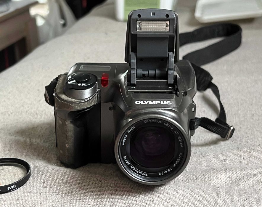 Camera foto digitala OLYMPUS C-1400 - colectie - functionala