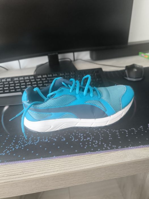 Puma adidasi sport marime 37,5